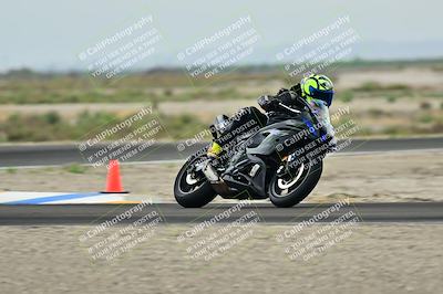 media/Apr-18-2025-TrackDaz (Fri) [[45f5874c44]]/C Group/Session 1 (Turn 7)/